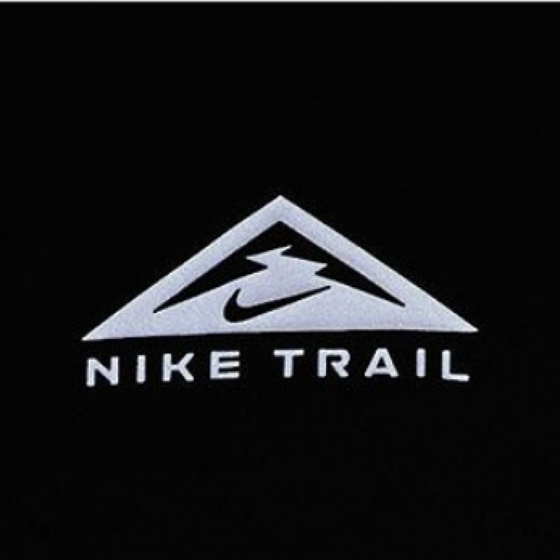 ナイキメンズトレイルシリーズライトウェイトフード付きジャケット DX6883_010