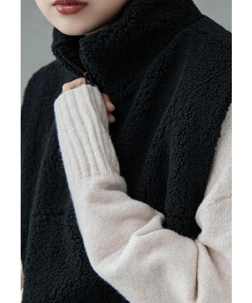 【即納】ハーフジップボリュームボアベスト トップス アウター ベスト ボア ハーフジップ ノースリーブ スタンドカラー ハイネック ボトルネック ジップアップ レイヤード プルオーバー ビッグシルエッ 【即納】ハーフジップボリュームボアベスト トップス アウター ベスト ボア ハーフジップ ノースリーブ スタンドカラー ハイネック ボトルネック ジップアップ レイヤード プルオーバー ビッグシルエッ