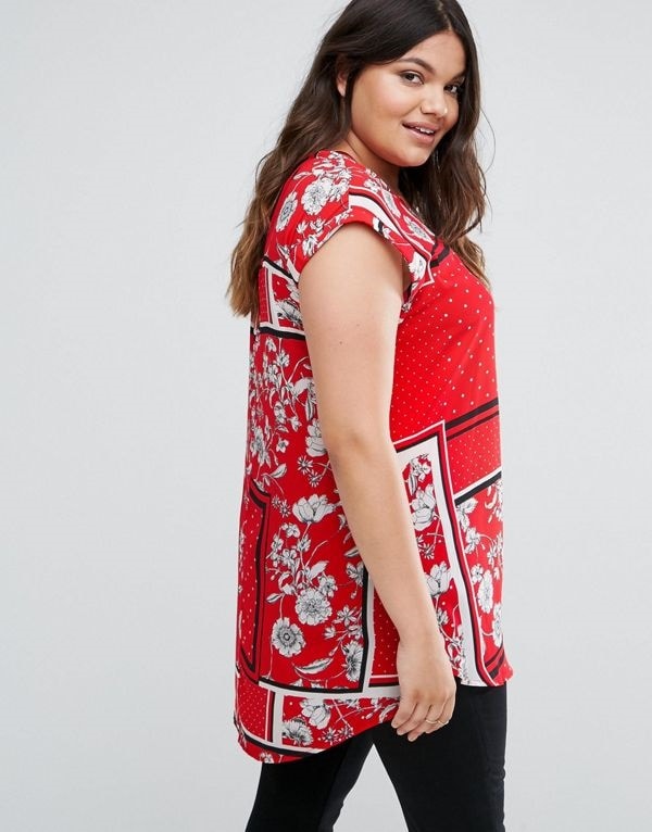 New Looks ニュールック レディース 大きめサイズ ゆったりサイズ 送料無料 Red pattern New Look Curve Scarf Print Tunic Top New Looks ニュールック レディース 大きめサイズ ゆったりサイズ 送料無料 Red pattern New Look Curve Scarf Print Tunic Top