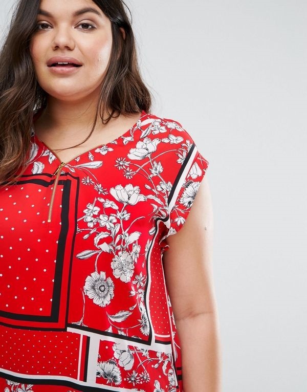 New Looks ニュールック レディース 大きめサイズ ゆったりサイズ 送料無料 Red pattern New Look Curve Scarf Print Tunic Top New Looks ニュールック レディース 大きめサイズ ゆったりサイズ 送料無料 Red pattern New Look Curve Scarf Print Tunic Top