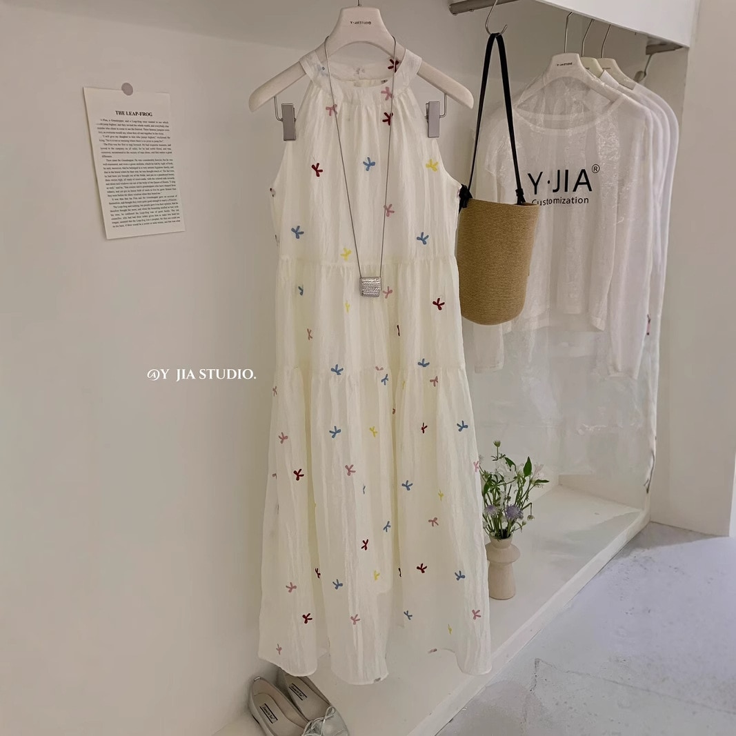 Y.jia甘くて優しいスリムな弓の刺繍ホルターネックシフォンドレス春と夏の妖精のスカート Y.jia甘くて優しいスリムな弓の刺繍ホルターネックシフォンドレス春と夏の妖精のスカート