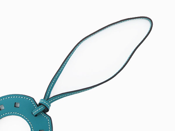 新古品エルメスパドックホースシューシュバル馬蹄モチーフチャーム