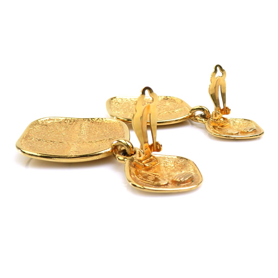 シャネル CHANEL イヤリング メタル ゴールド レディース e59088a シャネル CHANEL イヤリング メタル ゴールド レディース e59088a