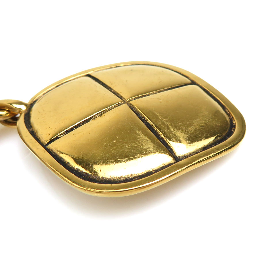 シャネル CHANEL イヤリング メタル ゴールド レディース e59088a シャネル CHANEL イヤリング メタル ゴールド レディース e59088a