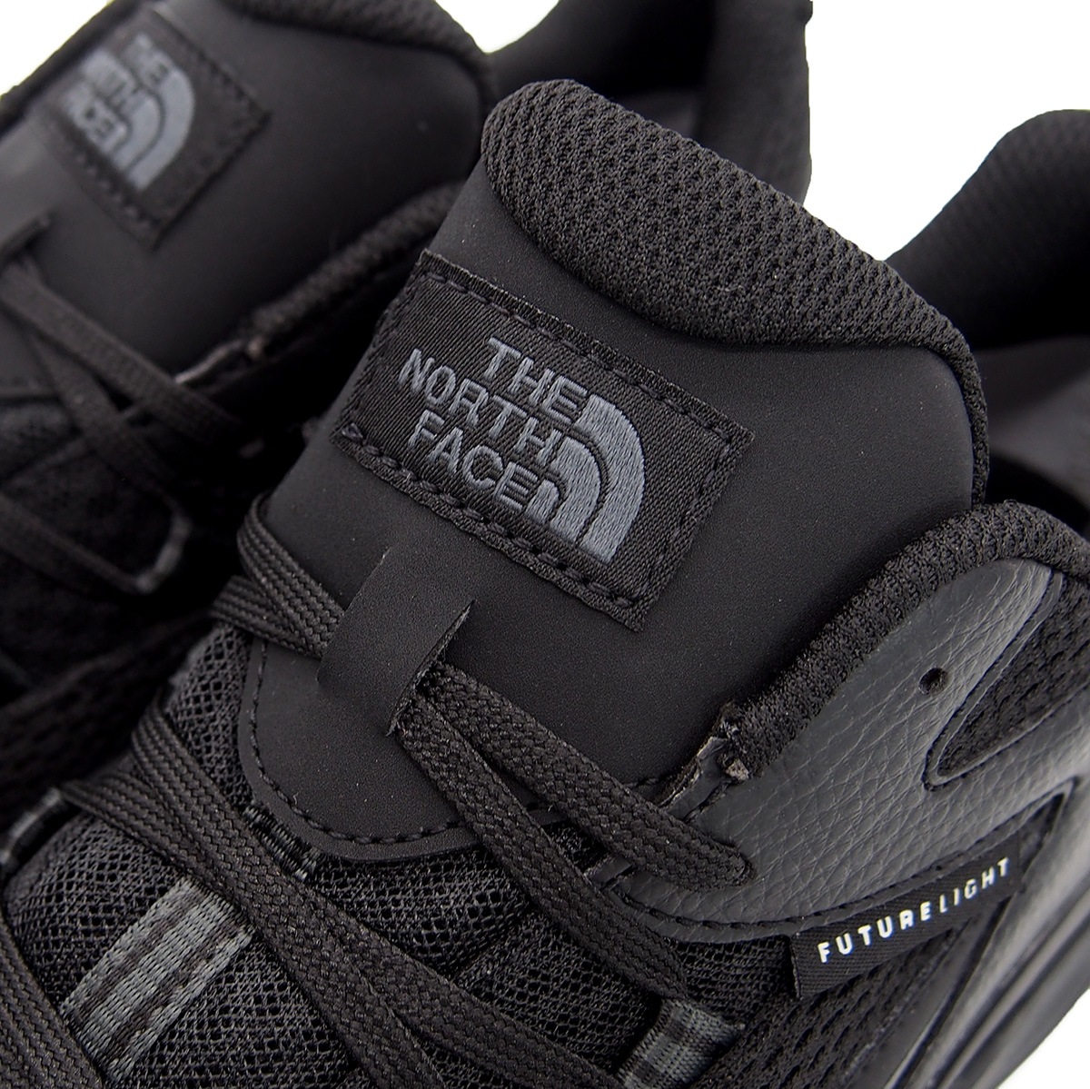 VECTIV TARAVAL FUTURELIGHT KG(TNFブラックアスファルトグレー) メンズ スニーカー トレイル ランニング VECTIV TARAVAL FUTURELIGHT KG(TNFブラックアスファルトグレー) メンズ スニーカー トレイル ランニング