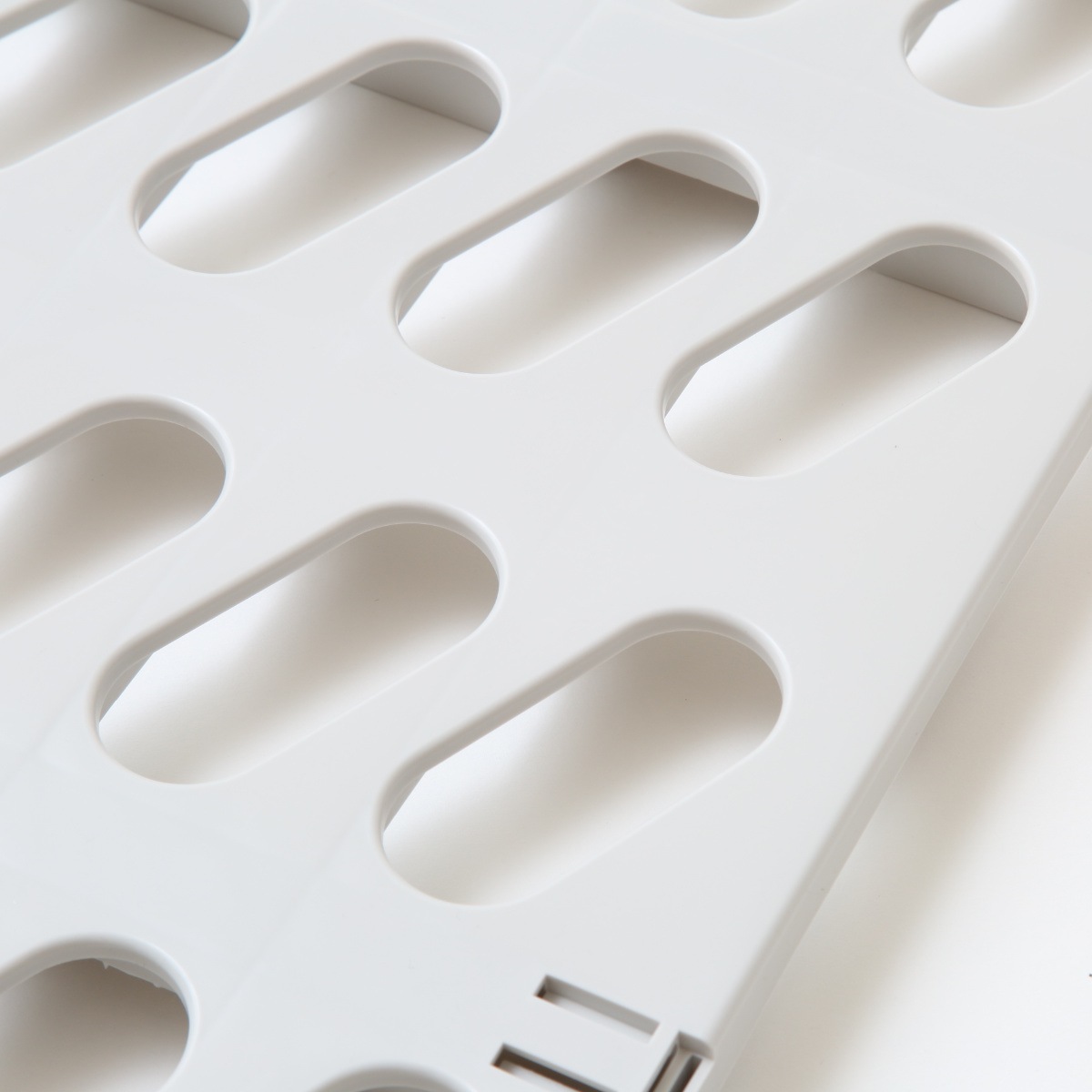 すのこ スタンディー プラスチック 押入れ収納 すのこ 押入れ スノコ 立体 12枚入り 抗菌 防カビ 湿気 結露 カビ ダニ 対策 布団 衣類 押し入れ収納 壁面 クローゼット ふとん すのこ スタンディー プラスチック 押入れ収納 すのこ 押入れ スノコ 立体 12枚入り 抗菌 防カビ 湿気 結露 カビ ダニ 対策 布団 衣類 押し入れ収納 壁面 クローゼット ふとん