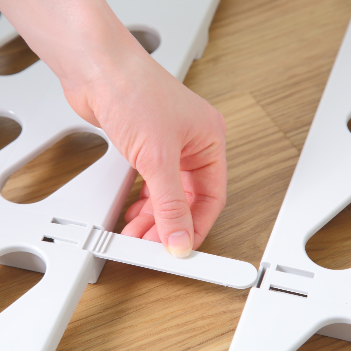 すのこ スタンディー プラスチック 押入れ収納 すのこ 押入れ スノコ 立体 12枚入り 抗菌 防カビ 湿気 結露 カビ ダニ 対策 布団 衣類 押し入れ収納 壁面 クローゼット ふとん すのこ スタンディー プラスチック 押入れ収納 すのこ 押入れ スノコ 立体 12枚入り 抗菌 防カビ 湿気 結露 カビ ダニ 対策 布団 衣類 押し入れ収納 壁面 クローゼット ふとん