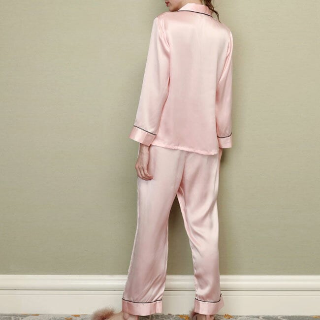 パジャマ シルク100% レディース 19匁 絹 シルクパジャマ 女性 長袖 前開き 冷感 ナイトウ