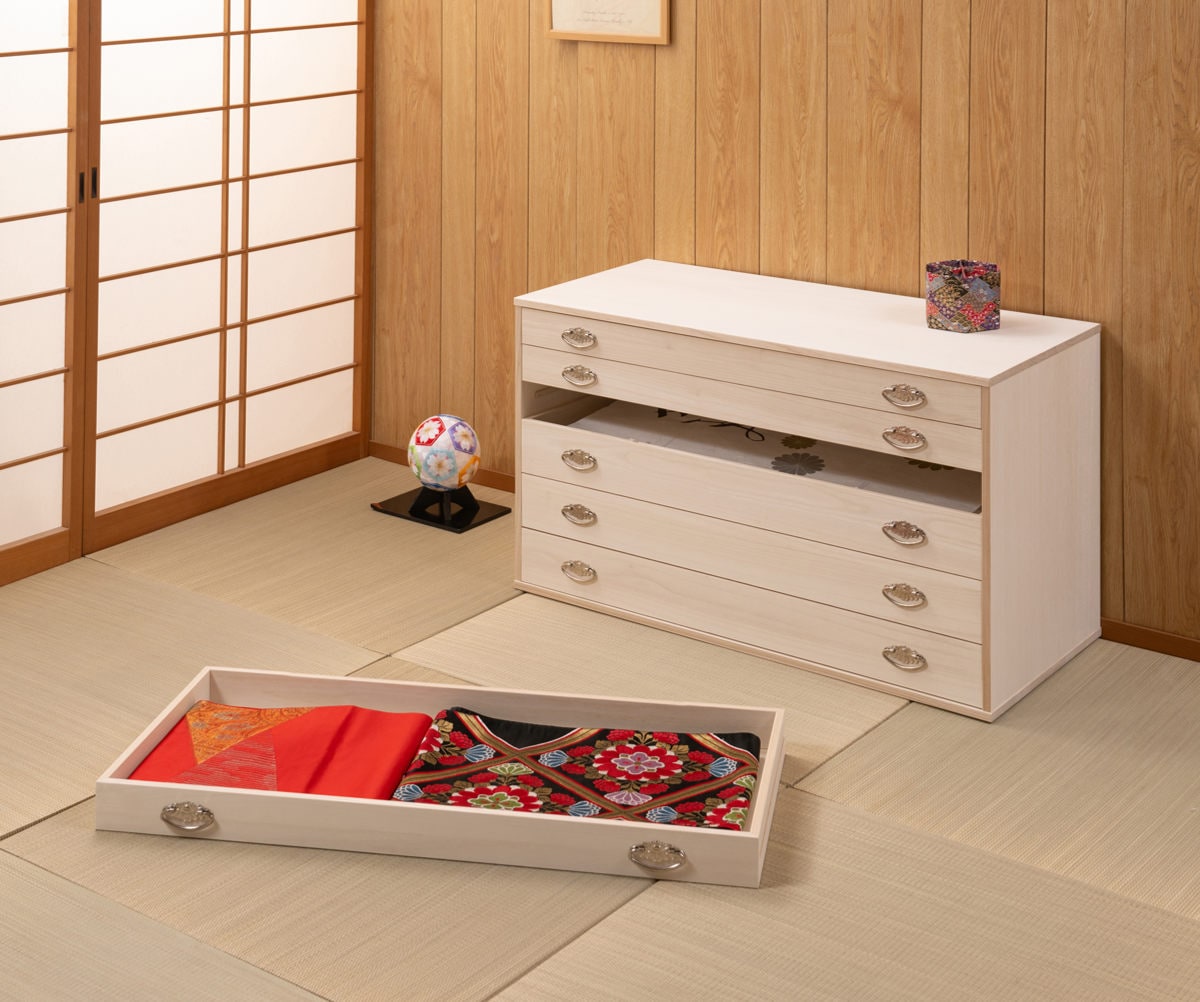 桐タンス 幅99.5cm 6段 シルバー金具 キャスター付 日本製 桐 たんす チェスト 収納 完成品 天然木 国産 家具 積み重ね 引き出し 六段 生地仕上げ たとう紙が入る 木製 シンプル 桐タンス 幅99.5cm 6段 シルバー金具 キャスター付 日本製 桐 たんす チェスト 収納 完成品 天然木 国産 家具 積み重ね 引き出し 六段 生地仕上げ たとう紙が入る 木製 シンプル