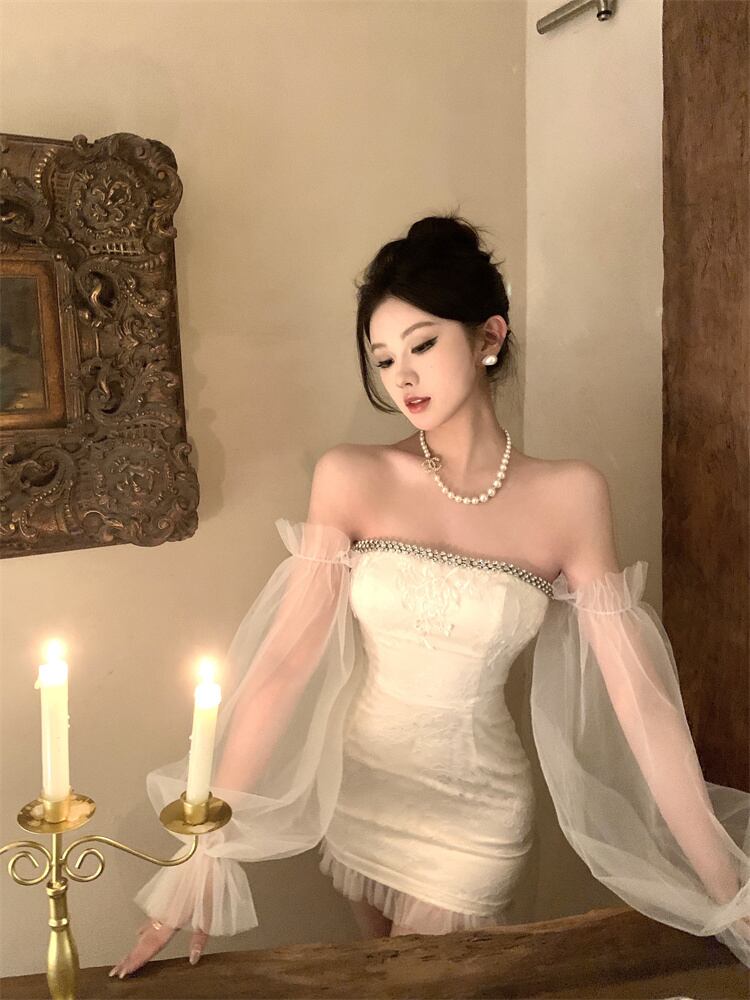 ワンピース ドレス レディース ミニ ショート ランタンスリーブ ワンショルダー ペプラム チュール フリル 透け感 シースルー かわいい 大人可愛い きれいめ シンプル 上品 レトロ こなれ感 ガー