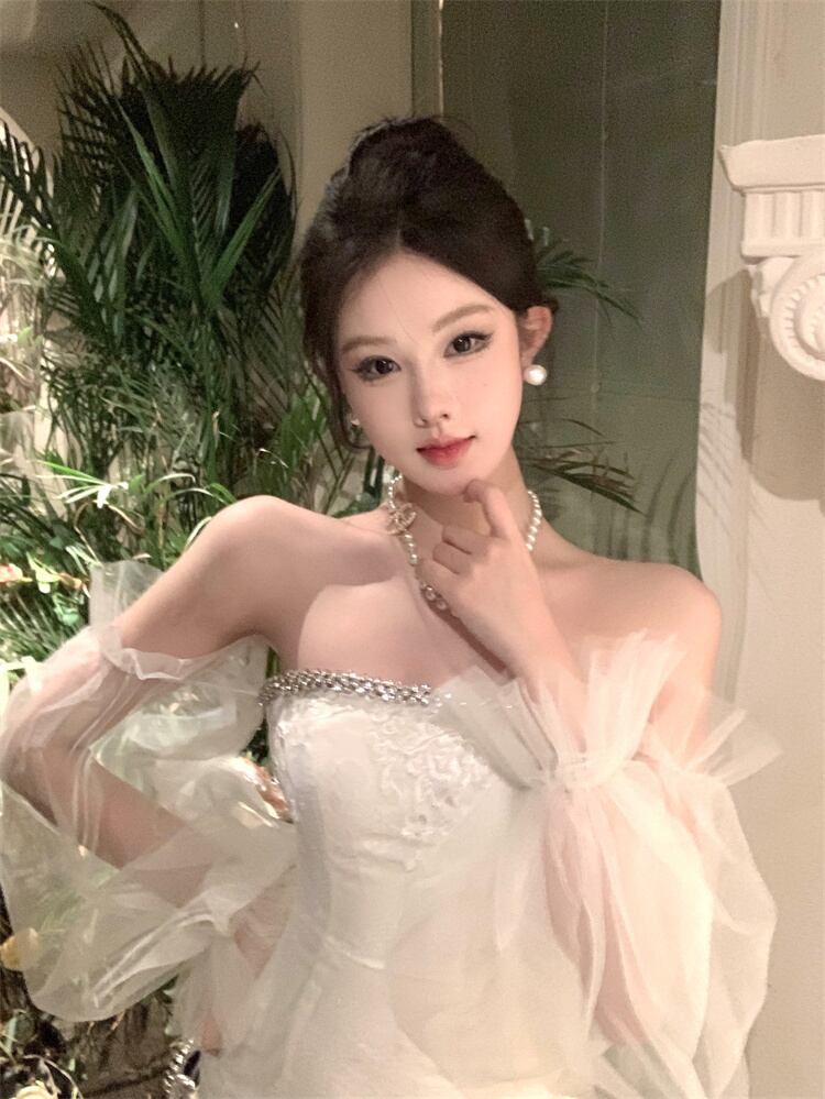 ワンピース ドレス レディース ミニ ショート ランタンスリーブ ワンショルダー ペプラム チュール フリル 透け感 シースルー かわいい 大人可愛い きれいめ シンプル 上品 レトロ こなれ感 ガー