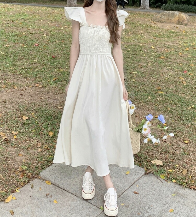胸元 シャーリング ワンピース 白ワンピース 黒 マキシワンピ 全2色 肩フリル ノースリーブ ロング丈 ロングワンピ ウエストゴム Aラインワンピ 無地 おしゃれ きれいめ キャミワンピ フェミニン 胸元 シャーリング ワンピース 白ワンピース 黒 マキシワンピ 全2色 肩フリル ノースリーブ ロング丈 ロングワンピ ウエストゴム Aラインワンピ 無地 おしゃれ きれいめ キャミワンピ フェミニン