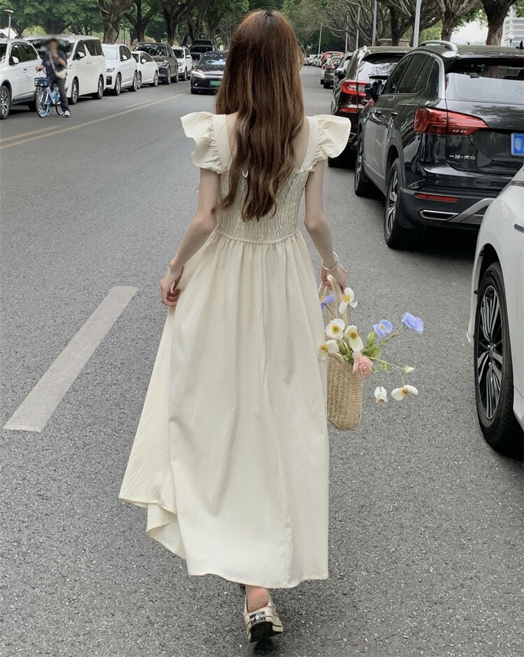 胸元 シャーリング ワンピース 白ワンピース 黒 マキシワンピ 全2色 肩フリル ノースリーブ ロング丈 ロングワンピ ウエストゴム Aラインワンピ 無地 おしゃれ きれいめ キャミワンピ フェミニン 胸元 シャーリング ワンピース 白ワンピース 黒 マキシワンピ 全2色 肩フリル ノースリーブ ロング丈 ロングワンピ ウエストゴム Aラインワンピ 無地 おしゃれ きれいめ キャミワンピ フェミニン