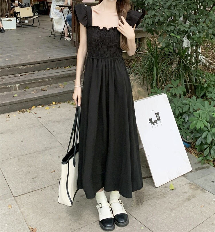 胸元 シャーリング ワンピース 白ワンピース 黒 マキシワンピ 全2色 肩フリル ノースリーブ ロング丈 ロングワンピ ウエストゴム Aラインワンピ 無地 おしゃれ きれいめ キャミワンピ フェミニン 胸元 シャーリング ワンピース 白ワンピース 黒 マキシワンピ 全2色 肩フリル ノースリーブ ロング丈 ロングワンピ ウエストゴム Aラインワンピ 無地 おしゃれ きれいめ キャミワンピ フェミニン