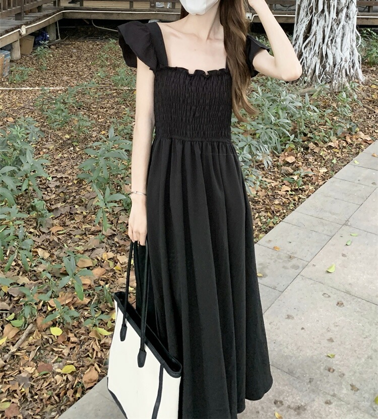 胸元 シャーリング ワンピース 白ワンピース 黒 マキシワンピ 全2色 肩フリル ノースリーブ ロング丈 ロングワンピ ウエストゴム Aラインワンピ 無地 おしゃれ きれいめ キャミワンピ フェミニン 胸元 シャーリング ワンピース 白ワンピース 黒 マキシワンピ 全2色 肩フリル ノースリーブ ロング丈 ロングワンピ ウエストゴム Aラインワンピ 無地 おしゃれ きれいめ キャミワンピ フェミニン