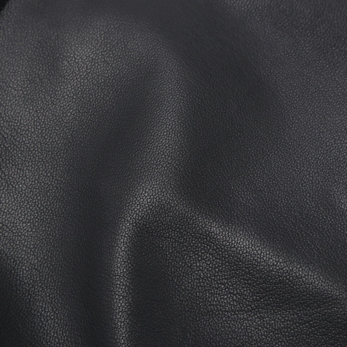 トートバッグ レディース A4 縦型 縦 トート 軽量 本革 やぎ革 ゴート 肩掛け シンプル 日本製 STILL スティル ドキュメントトート 1-15-20261 トートバッグ レディース A4 縦型 縦 トート 軽量 本革 やぎ革 ゴート 肩掛け シンプル 日本製 STILL スティル ドキュメントトート 1-15-20261