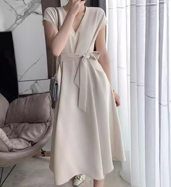 レディース ワンピース プルオーバー ミモレ ロング 半袖 フレンチスリーブ Vネック Aライン フェミニン シフォン ウエストマーク ウエストリボン ポケット ハイウエスト かわいい 大人可愛い レディース ワンピース プルオーバー ミモレ ロング 半袖 フレンチスリーブ Vネック Aライン フェミニン シフォン ウエストマーク ウエストリボン ポケット ハイウエスト かわいい 大人可愛い