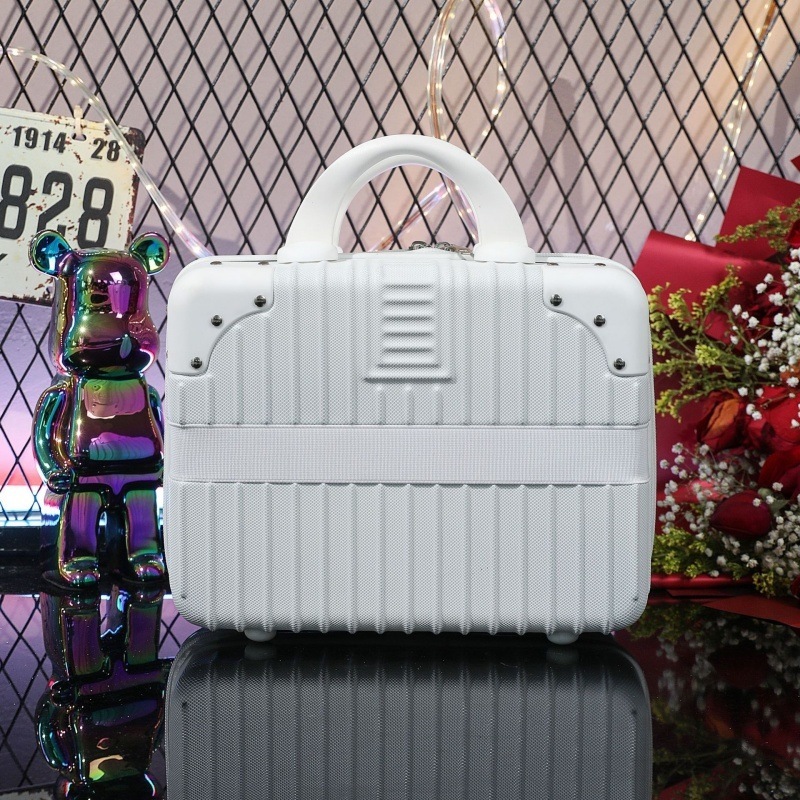 韓国ファッション スーツケース 可愛い 大容量 おしゃれ化粧ケース スーツケース lサイズ 祝日の手土産 無地 レトロ 防水 耐衝撃 傷 耐摩耗 耐圧 結婚する時 便利 シンプル 大容量 韓国ファッシ