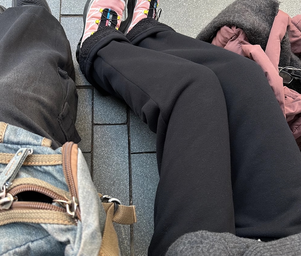 レディース パンツ ボトムス スウェットパンツ ロング フレア ポケット ハイウエスト ウエストゴム 伸縮性 フリース シンプル カジュアル おしゃれ こなれ感 ラフ 無地 秋 冬 お出かけ レディース パンツ ボトムス スウェットパンツ ロング フレア ポケット ハイウエスト ウエストゴム 伸縮性 フリース シンプル カジュアル おしゃれ こなれ感 ラフ 無地 秋 冬 お出かけ