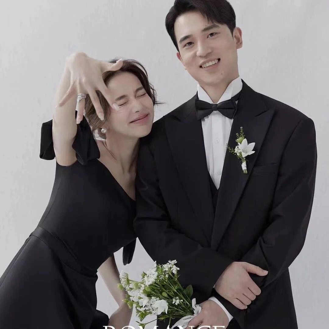 パーティードレス25新商品 結婚式ワンピース ウェディングドレス 花嫁ロングドレス 成人式 演奏会 発表会 卒業式 ドレスワンピース ロングドレス ブラック ドレス T パーティードレス25新商品 結婚式ワンピース ウェディングドレス 花嫁ロングドレス 成人式 演奏会 発表会 卒業式 ドレスワンピース ロングドレス ブラック ドレス T