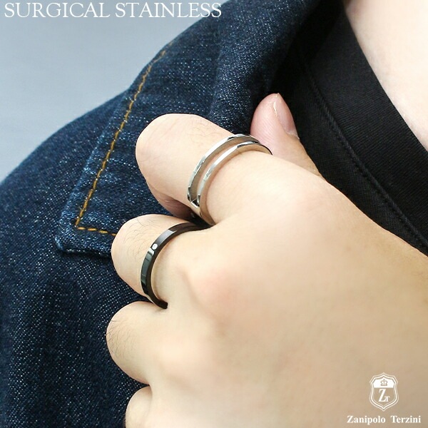 ザニポロタルツィーニ スリーウェイ デザイン ダイヤモンド サージカルステンレス リング 7 ザニポロタルツィーニ スリーウェイ デザイン ダイヤモンド サージカルステンレス リング 7
