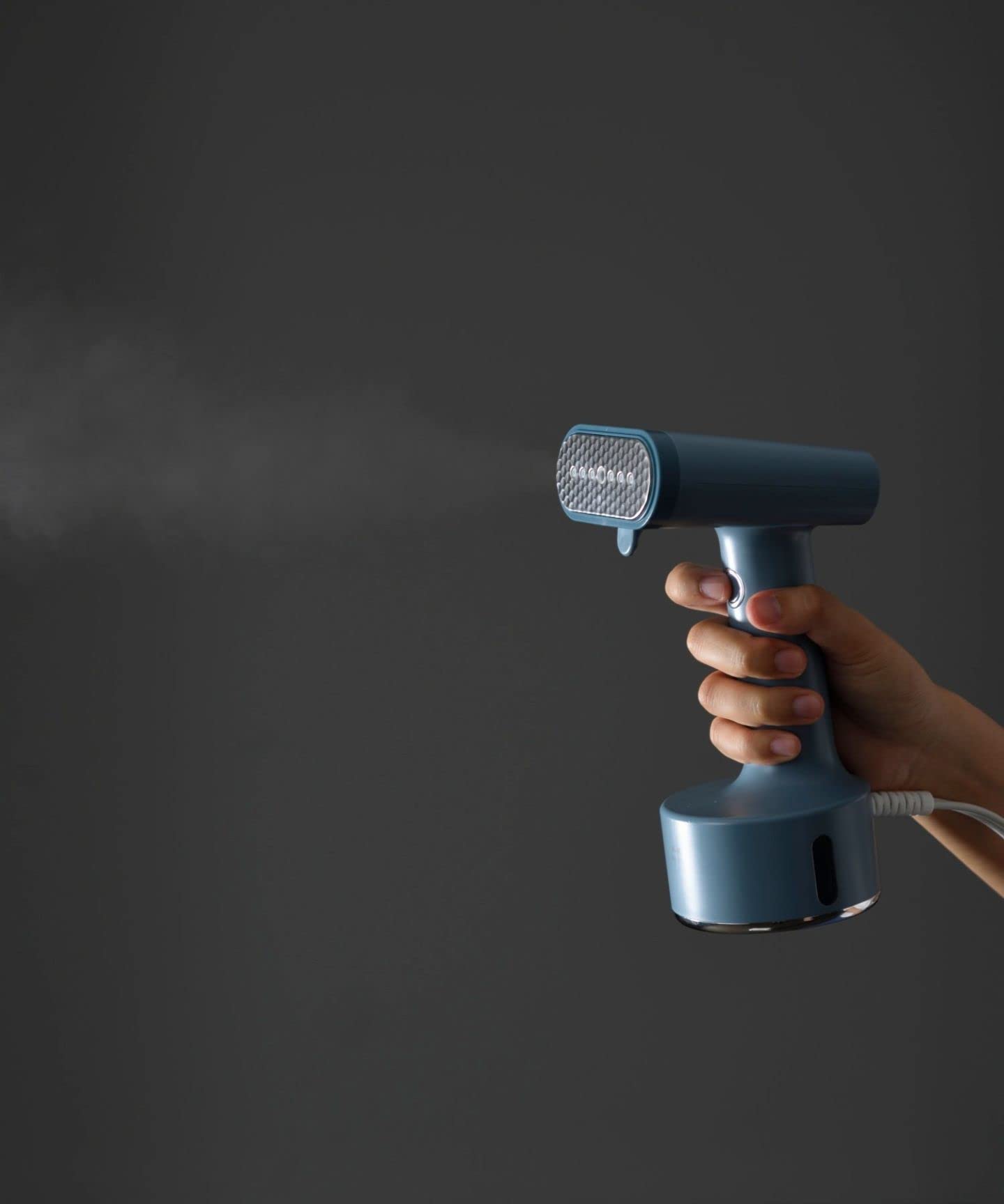 BRUNO ブルーノ スチームアイロン コンパクト 軽量 ハンガーにかけたまま シワ伸ばし 衣類スチーマー 人気 連続スチーム 立ち上がり約25秒 スタイリングハンディスチーマー 新生活 プレゼント BRUNO ブルーノ スチームアイロン コンパクト 軽量 ハンガーにかけたまま シワ伸ばし 衣類スチーマー 人気 連続スチーム 立ち上がり約25秒 スタイリングハンディスチーマー 新生活 プレゼント