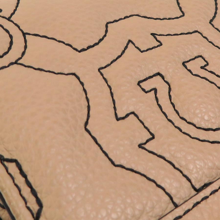 サルヴァトーレフェラガモ Salvatore Ferragamo 斜め掛けショルダーバッグ フォンホルダー フォンポーチ ガンチーニ レザー ベージュ/ブラック ゴールド レディース e60216a サルヴァトーレフェラガモ Salvatore Ferragamo 斜め掛けショルダーバッグ フォンホルダー フォンポーチ ガンチーニ レザー ベージュ/ブラック ゴールド レディース e60216a