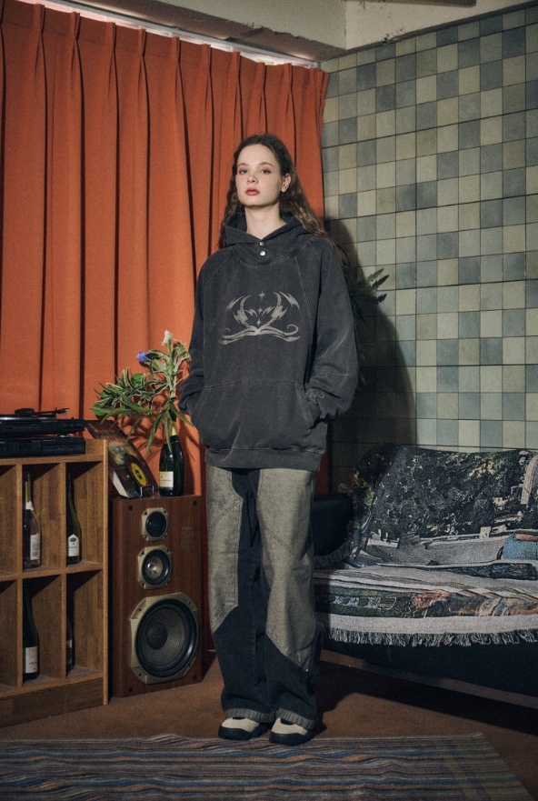 【CPGN STUDIO】 Rubber Star Pigment Snap Hoodie