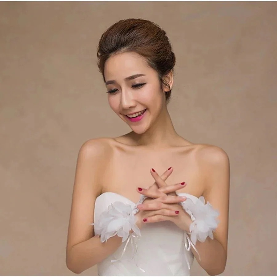 1つ買うと10個無料ウェディンググローブ フラワー レース クリスタル フィンガーレスグローブ 結婚式 披露宴562 1つ買うと10個無料ウェディンググローブ フラワー レース クリスタル フィンガーレスグローブ 結婚式 披露宴562