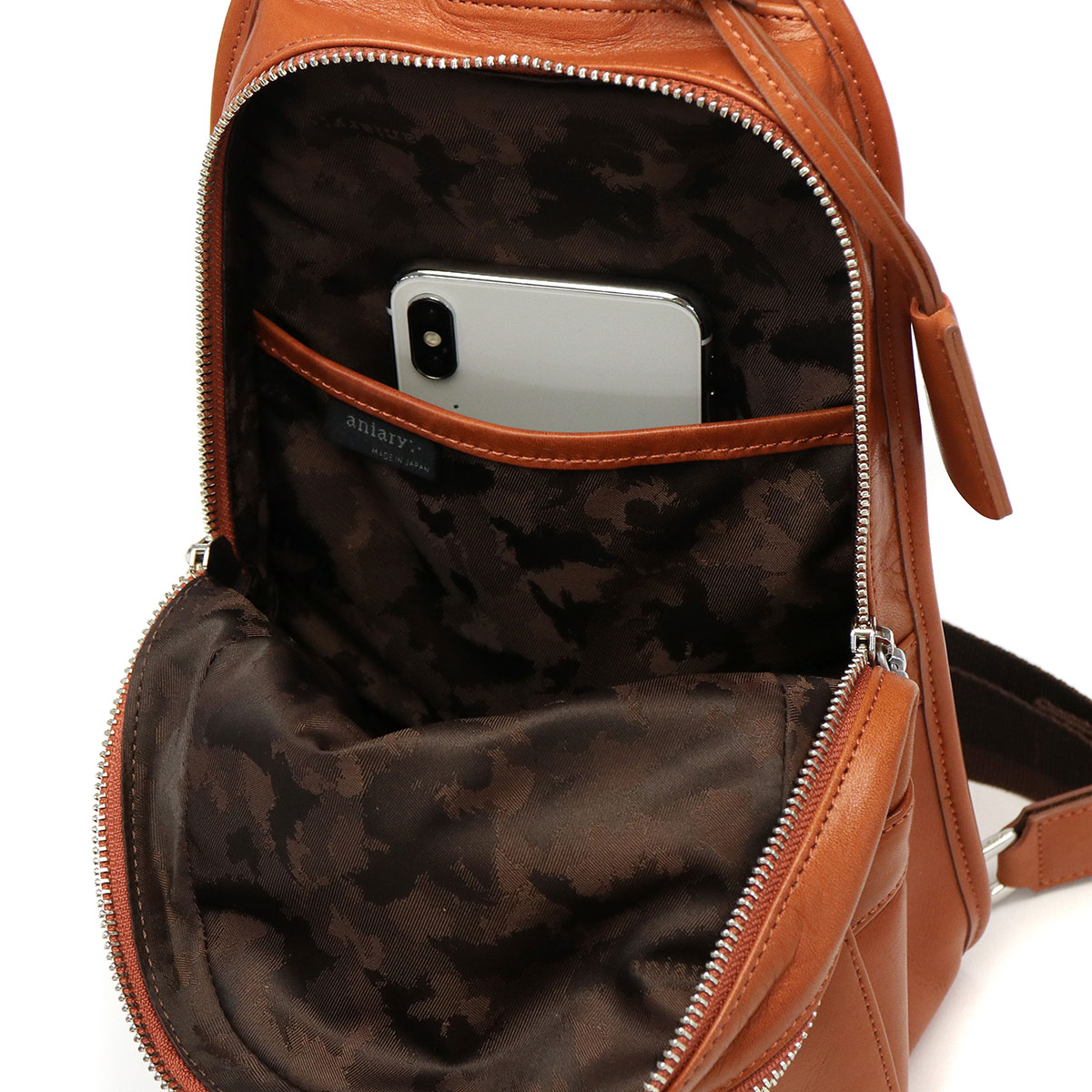 正規取扱店 ボディバッグ Antique Leather ワンショルダーバッグ ショルダーバッグ 本革 縦型 斜めがけ 2層 小さめ 旅行 日本製 メンズ レディース 01-07004 正規取扱店 ボディバッグ Antique Leather ワンショルダーバッグ ショルダーバッグ 本革 縦型 斜めがけ 2層 小さめ 旅行 日本製 メンズ レディース 01-07004