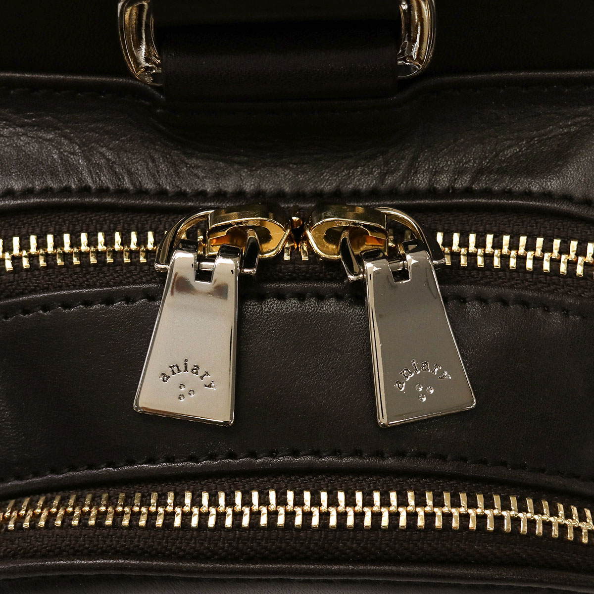 正規取扱店 ボディバッグ Antique Leather ワンショルダーバッグ ショルダーバッグ 本革 縦型 斜めがけ 2層 小さめ 旅行 日本製 メンズ レディース 01-07004 正規取扱店 ボディバッグ Antique Leather ワンショルダーバッグ ショルダーバッグ 本革 縦型 斜めがけ 2層 小さめ 旅行 日本製 メンズ レディース 01-07004