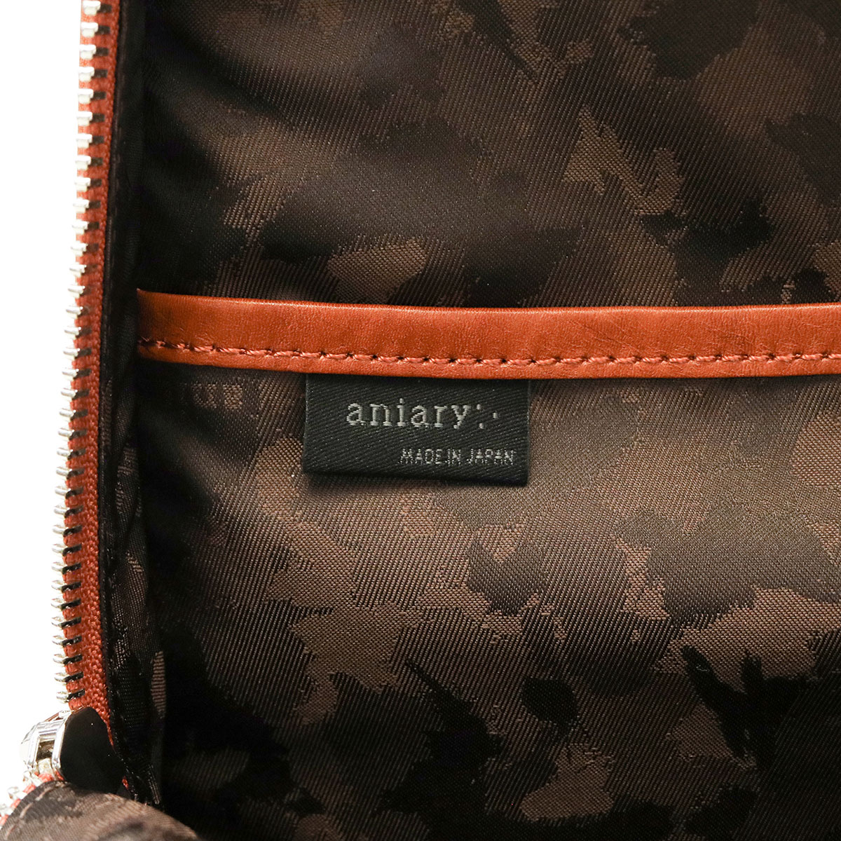 正規取扱店 ボディバッグ Antique Leather ワンショルダーバッグ ショルダーバッグ 本革 縦型 斜めがけ 2層 小さめ 旅行 日本製 メンズ レディース 01-07004 正規取扱店 ボディバッグ Antique Leather ワンショルダーバッグ ショルダーバッグ 本革 縦型 斜めがけ 2層 小さめ 旅行 日本製 メンズ レディース 01-07004