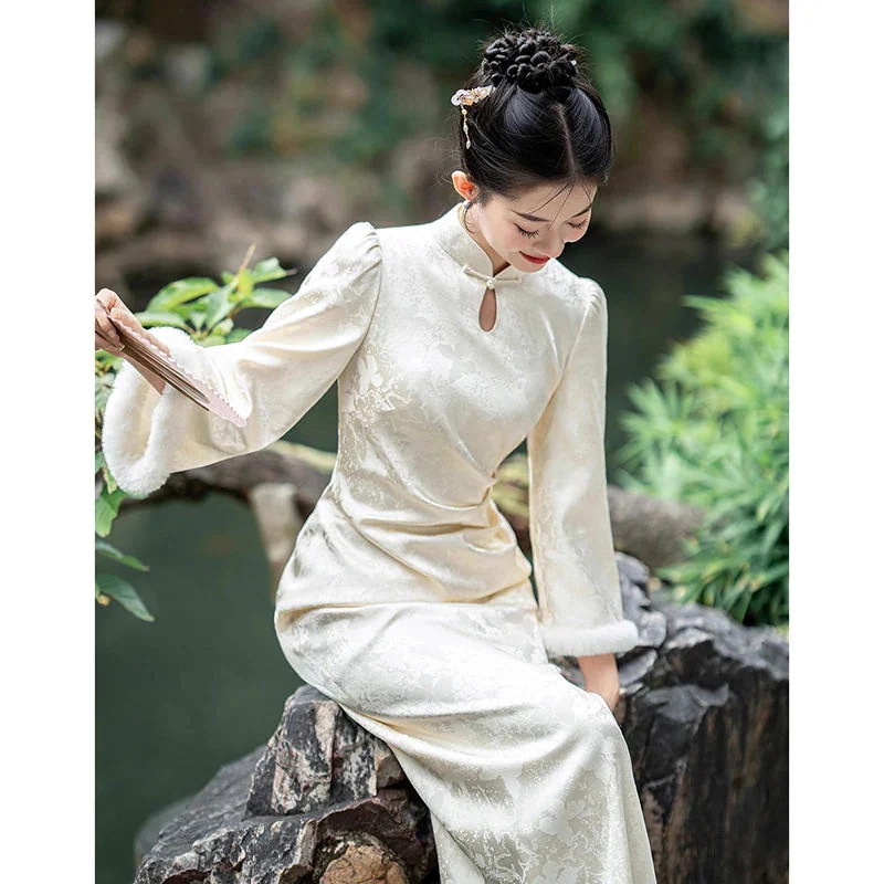 2025年5月パーティードレス チョンサム花嫁介添人ドレス2025新しい気質の婚約ドレス 2025年5月パーティードレス チョンサム花嫁介添人ドレス2025新しい気質の婚約ドレス