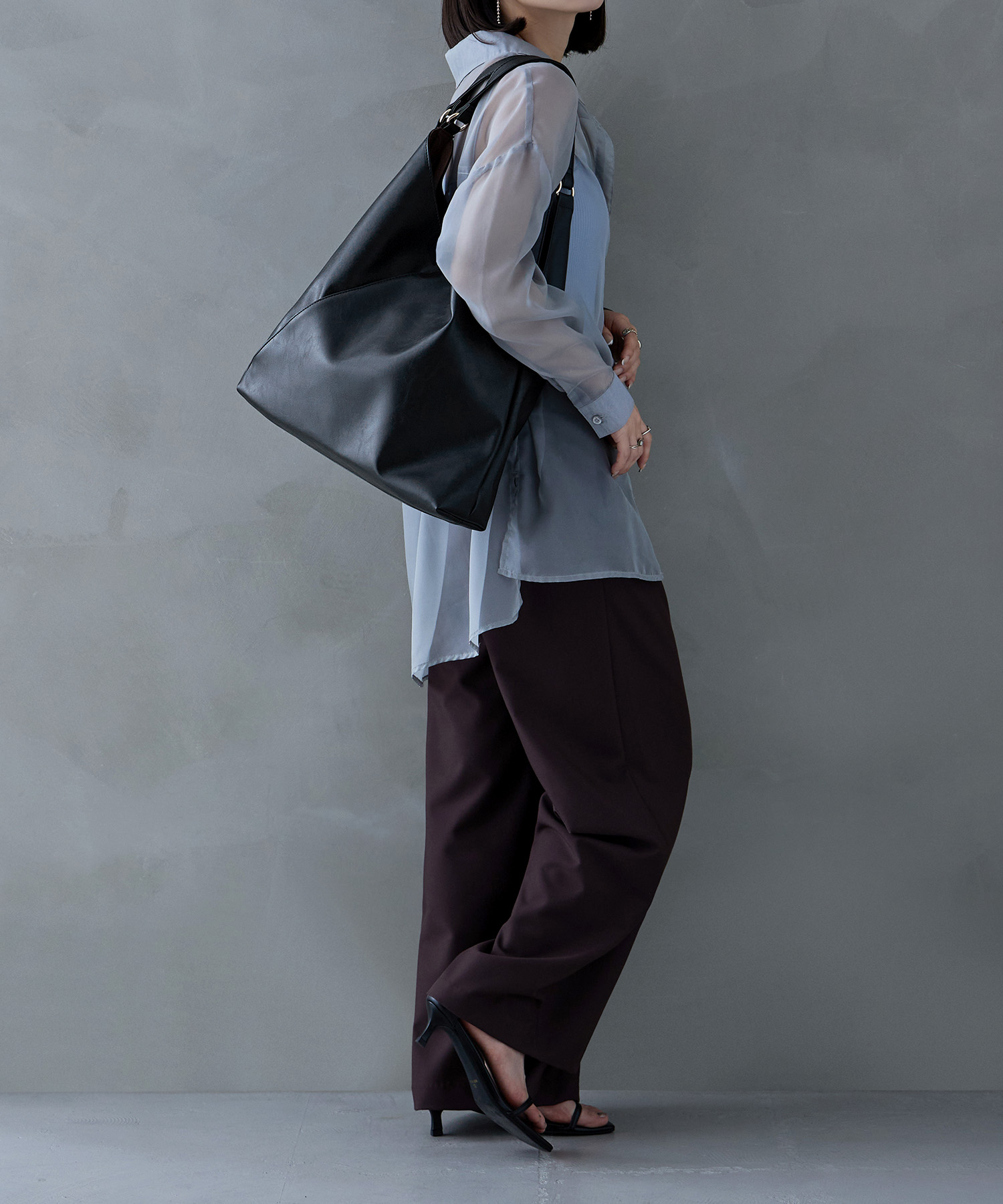 トライアングルフェイクレザートートバッグ レディース 鞄 バッグ フェイクレザー ワンハンドル トートバッグ ハンドバッグ ワンショルダーバッグ レザー 手提げ 肩掛け A4サイズ対応 三角 合皮 トライアングルフェイクレザートートバッグ レディース 鞄 バッグ フェイクレザー ワンハンドル トートバッグ ハンドバッグ ワンショルダーバッグ レザー 手提げ 肩掛け A4サイズ対応 三角 合皮