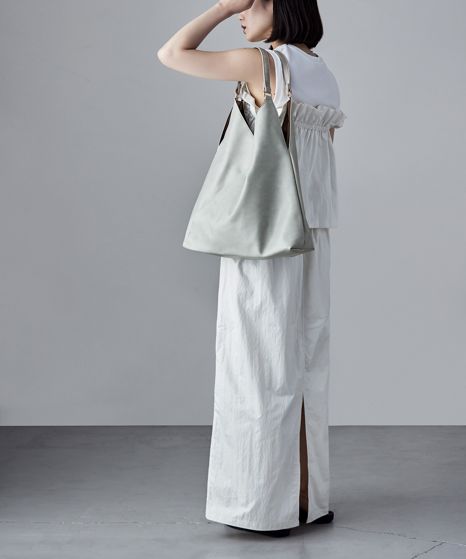 トライアングルフェイクレザートートバッグ レディース 鞄 バッグ フェイクレザー ワンハンドル トートバッグ ハンドバッグ ワンショルダーバッグ レザー 手提げ 肩掛け A4サイズ対応 三角 合皮 トライアングルフェイクレザートートバッグ レディース 鞄 バッグ フェイクレザー ワンハンドル トートバッグ ハンドバッグ ワンショルダーバッグ レザー 手提げ 肩掛け A4サイズ対応 三角 合皮