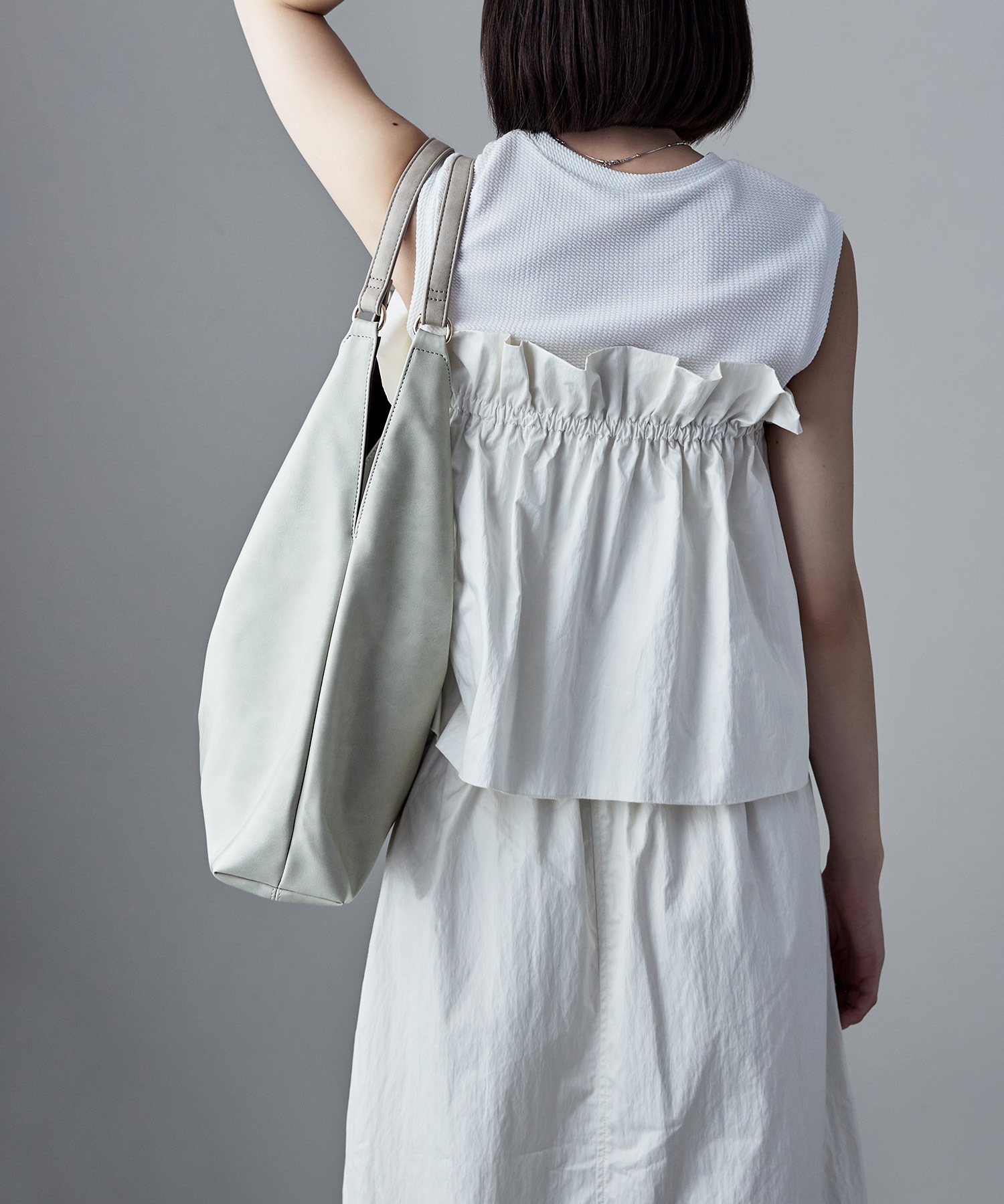 トライアングルフェイクレザートートバッグ レディース 鞄 バッグ フェイクレザー ワンハンドル トートバッグ ハンドバッグ ワンショルダーバッグ レザー 手提げ 肩掛け A4サイズ対応 三角 合皮 トライアングルフェイクレザートートバッグ レディース 鞄 バッグ フェイクレザー ワンハンドル トートバッグ ハンドバッグ ワンショルダーバッグ レザー 手提げ 肩掛け A4サイズ対応 三角 合皮