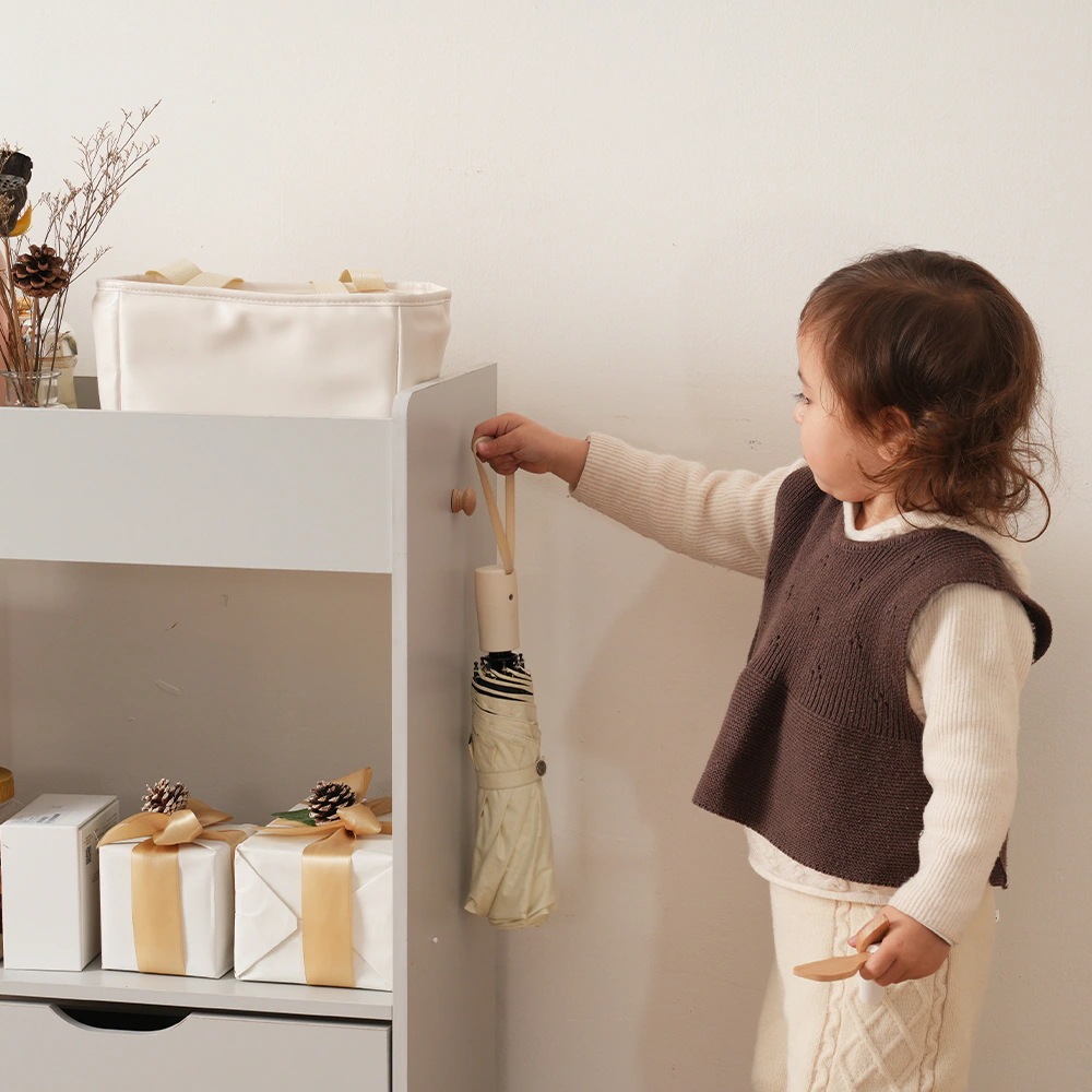 1851絵本棚 おもちゃ収納 ラック 幅109cm おもちゃ箱 おしゃれ ワゴン付き 大容量 組立カンタン 収納ラック おしゃれ 子ども 収納ボックス 木製 引き出し 玩具箱 ナチュラル 新生活 ラン 1851絵本棚 おもちゃ収納 ラック 幅109cm おもちゃ箱 おしゃれ ワゴン付き 大容量 組立カンタン 収納ラック おしゃれ 子ども 収納ボックス 木製 引き出し 玩具箱 ナチュラル 新生活 ラン