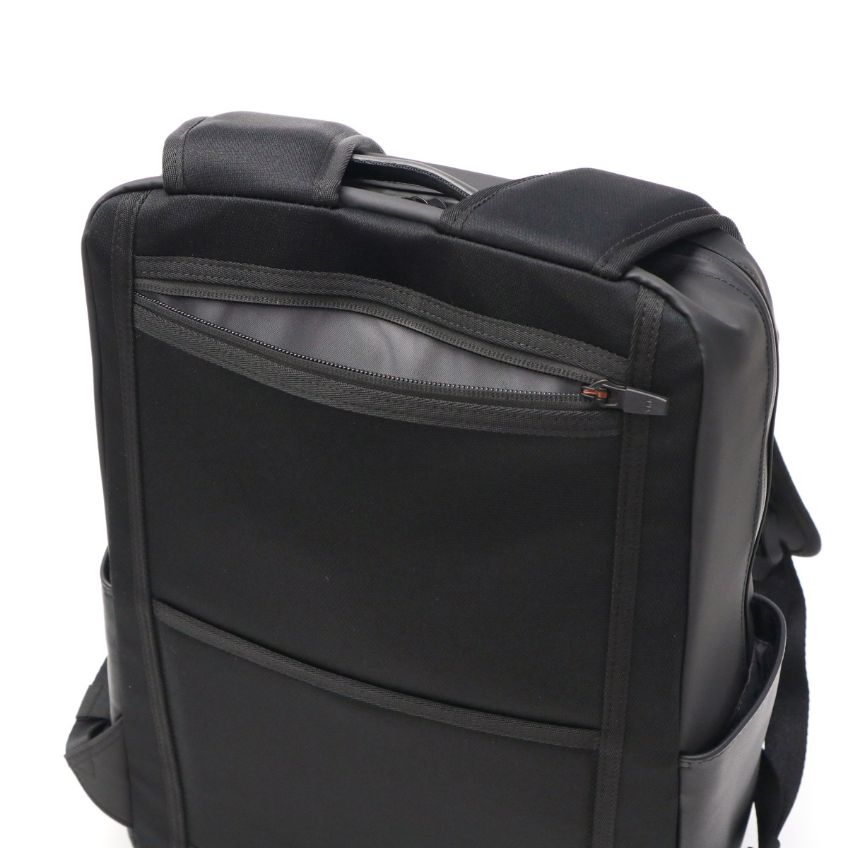 正規品2年保証 リュック ビジネスリュック メンズ ブランド 軽量 ビジネスバッグ 50代 A4 本革 レザー PC 15.6インチ 撥水 軽い 通勤 出張 ファスナー モダニクル 2 バックパック 正規品2年保証 リュック ビジネスリュック メンズ ブランド 軽量 ビジネスバッグ 50代 A4 本革 レザー PC 15.6インチ 撥水 軽い 通勤 出張 ファスナー モダニクル 2 バックパック