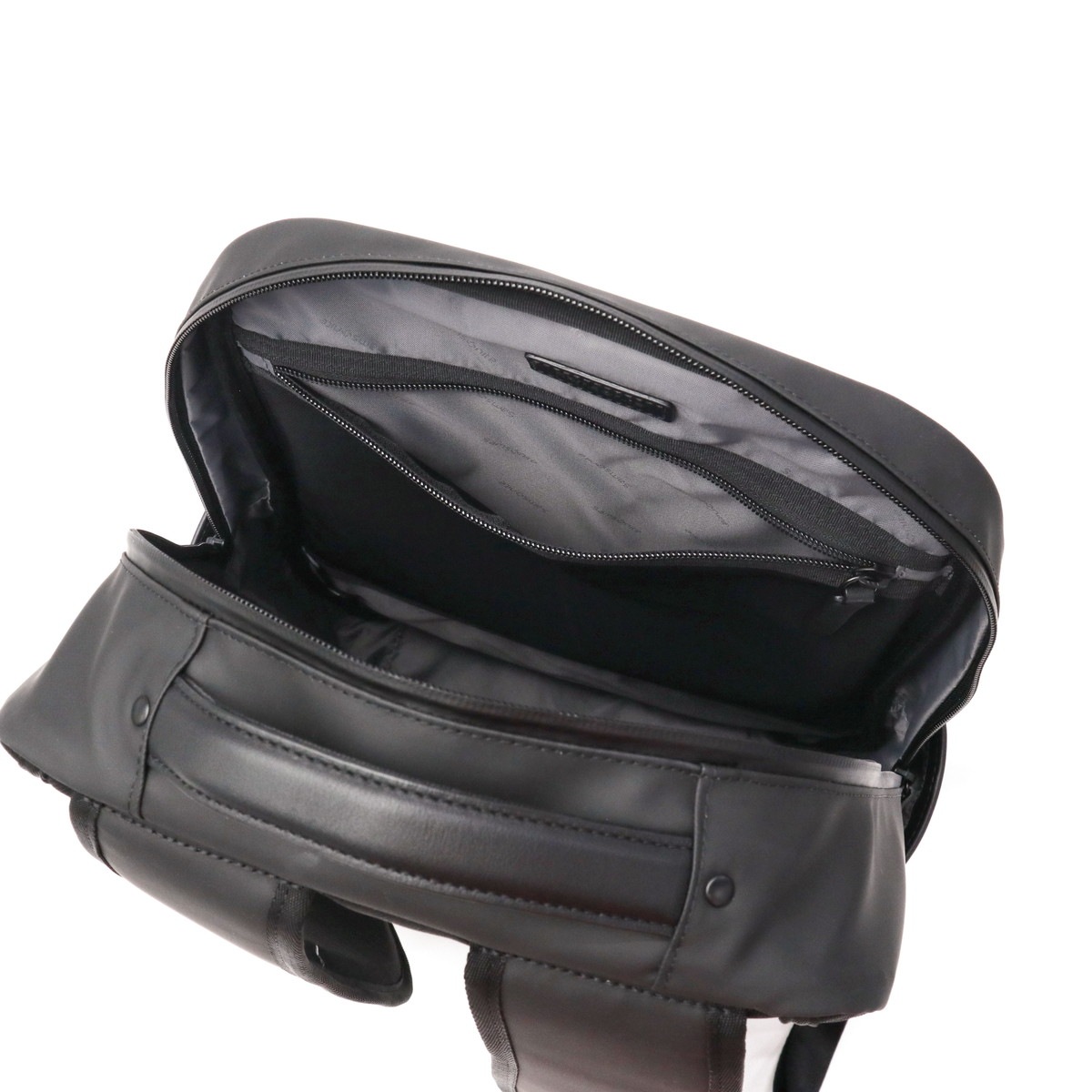 正規品2年保証 リュック ビジネスリュック メンズ ブランド 軽量 ビジネスバッグ 50代 A4 本革 レザー PC 15.6インチ 撥水 軽い 通勤 出張 ファスナー モダニクル 2 バックパック 正規品2年保証 リュック ビジネスリュック メンズ ブランド 軽量 ビジネスバッグ 50代 A4 本革 レザー PC 15.6インチ 撥水 軽い 通勤 出張 ファスナー モダニクル 2 バックパック