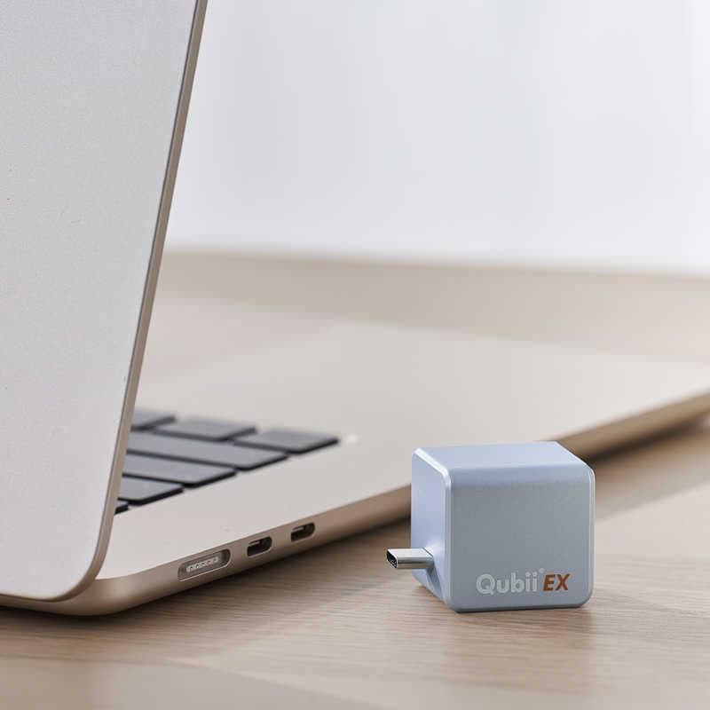 MAKTAR　PD充電対応高速バックアップストレージ(メモリ内蔵)1T スカイブルー　MKPQE-BL-1T