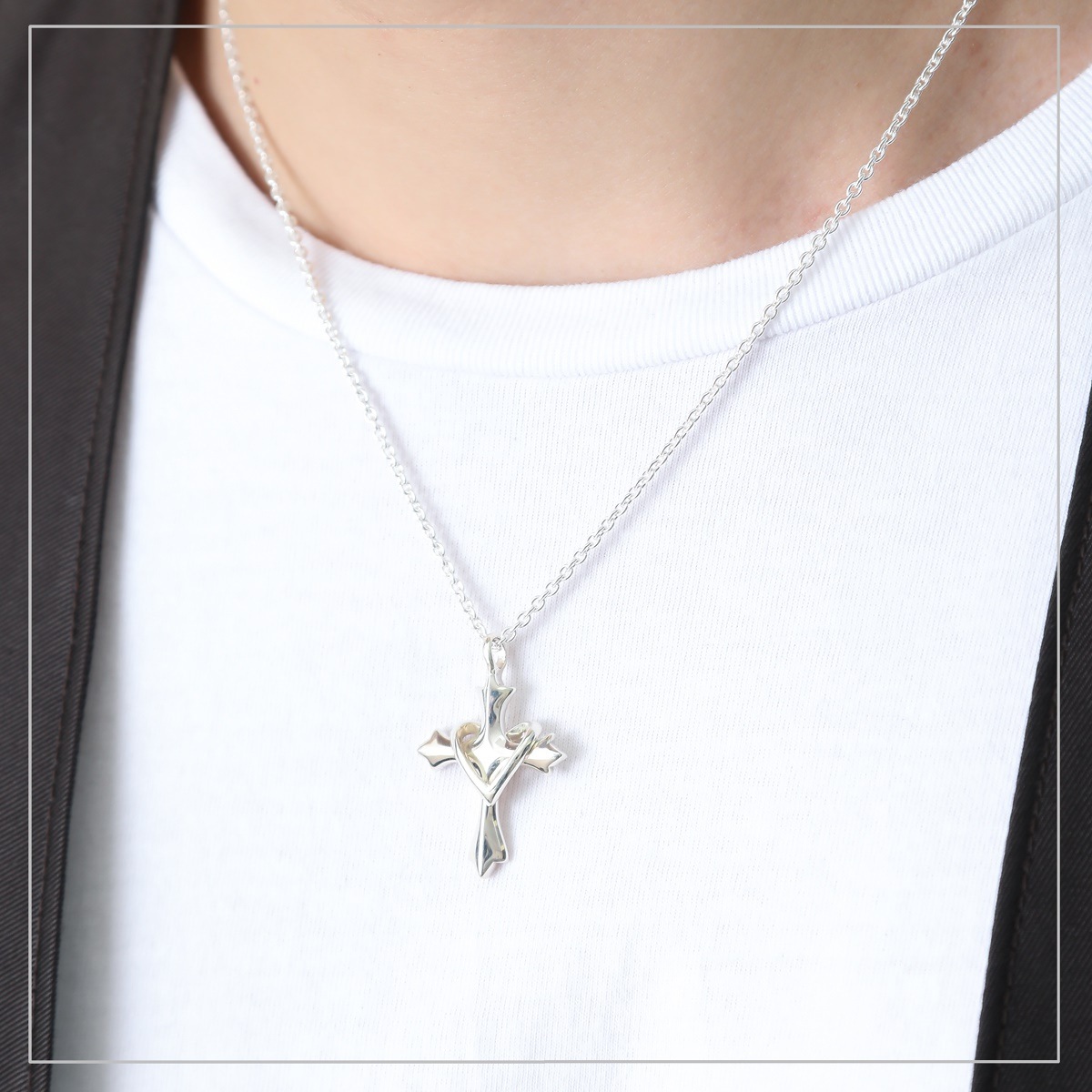 ネックレス メンズ シルバー925製 クロス 十字架 ハート 神秘の力 お守り 銀製品 立体的 程よいサイズ感 小豆チェーン 50cm シンプル おしゃれ 綺麗 かっこいい 上品 高級感 知的 普段使 ネックレス メンズ シルバー925製 クロス 十字架 ハート 神秘の力 お守り 銀製品 立体的 程よいサイズ感 小豆チェーン 50cm シンプル おしゃれ 綺麗 かっこいい 上品 高級感 知的 普段使