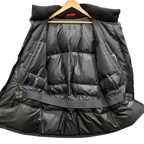 23区オム ブラック 48サイズ ダウンコート アパレル アウター ユニセックス 【中古】 23区オム ブラック 48サイズ ダウンコート アパレル アウター ユニセックス 【中古】
