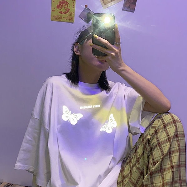 Qoo10] セーラームーンtシャツ トップス光る セ