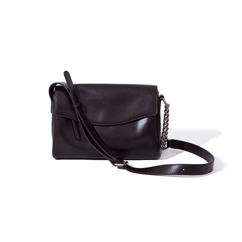 【本革 4カラー キーホルダーを贈る】オールシーズン 韓国斜めがけ レディース 人気 ショルダーバッグ キルティング ミニ 軽量 大人 カジュアル 小さめ 収納 【本革 4カラー キーホルダーを贈る】オールシーズン 韓国斜めがけ レディース 人気 ショルダーバッグ キルティング ミニ 軽量 大人 カジュアル 小さめ 収納