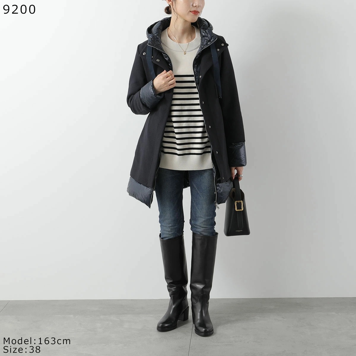 HERNO ヘルノ ダウンコート PI001966D 33344 レディース ナイロン×ウールツイル 切り替え フード付き Aシェイプ 撥水加工 カラー3色 HERNO ヘルノ ダウンコート PI001966D 33344 レディース ナイロン×ウールツイル 切り替え フード付き Aシェイプ 撥水加工 カラー3色