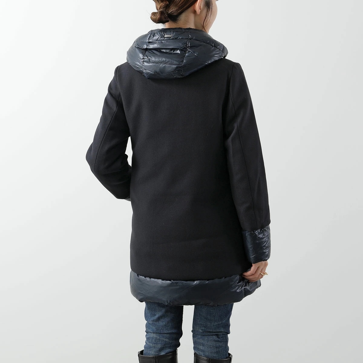 HERNO ヘルノ ダウンコート PI001966D 33344 レディース ナイロン×ウールツイル 切り替え フード付き Aシェイプ 撥水加工 カラー3色 HERNO ヘルノ ダウンコート PI001966D 33344 レディース ナイロン×ウールツイル 切り替え フード付き Aシェイプ 撥水加工 カラー3色