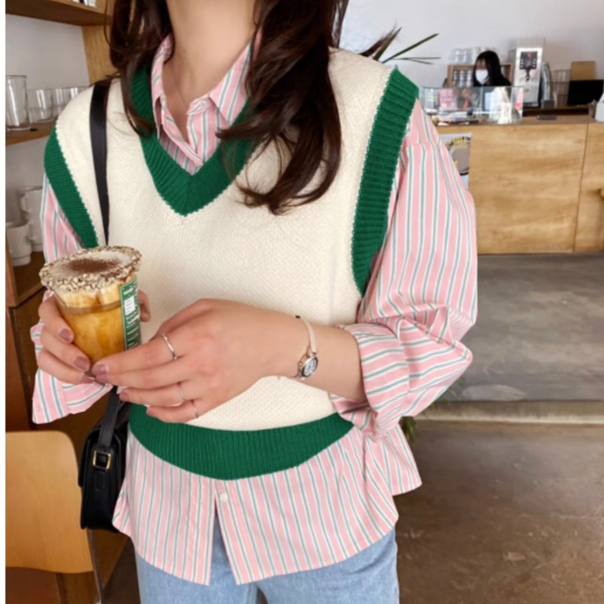トップス シャツ 袖あり 長袖 萌袖 襟付き 前開き かわいい 大人可愛い きれいめ シンプル カジュアル 大人 上品 おしゃれ レトロ 大人女子 こなれ感 ラフ カラーシャツ トップス シャツ 袖あり 長袖 萌袖 襟付き 前開き