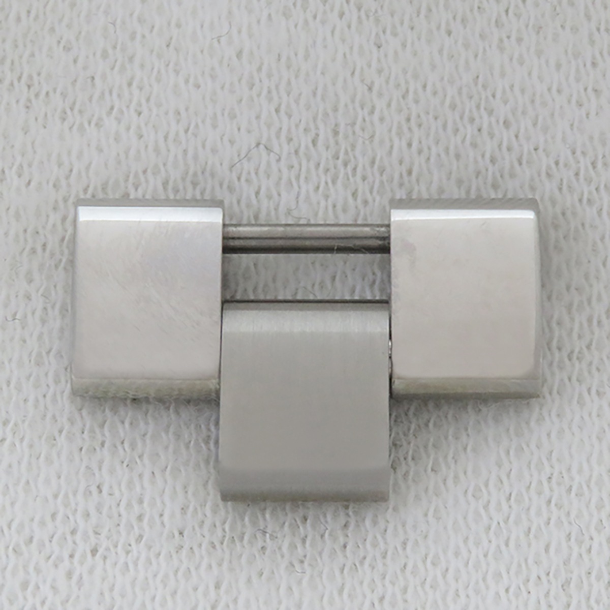 メンズカルティエロードスター用 替えベルト、箱、ベルトのコマ一式