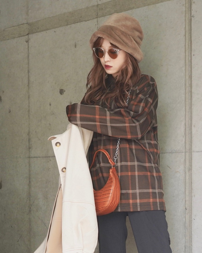 Oversized Check L/S Polo Shirts (brown) A.D.G レディース トップス Oversized Check L/S Polo Shirts (brown) A.D.G レディース トップス