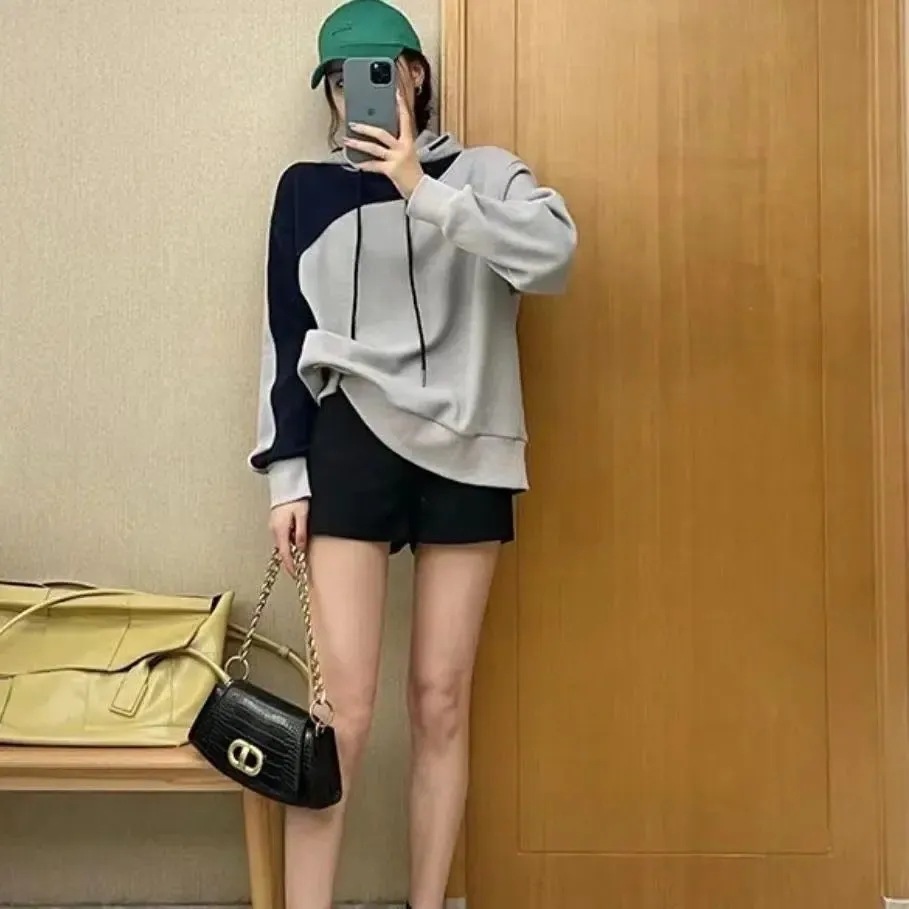 マウンテンパーカー ジャケット 体型カバーチュニック トップス スウェット レディース フェイクレイヤードリネン素材 パーカー 長袖ブラウス 切り替え 韓国ファッショントップスパーカー マウンテンパーカー ジャケット 体型カバーチュニック トップス スウェット レディース フェイクレイヤードリネン素材 パーカー 長袖ブラウス 切り替え 韓国ファッショントップスパーカー